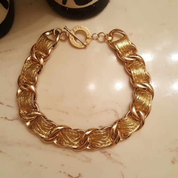 Double wrap Bracelet CC SKYE brand golden color - Picture 3 of 6